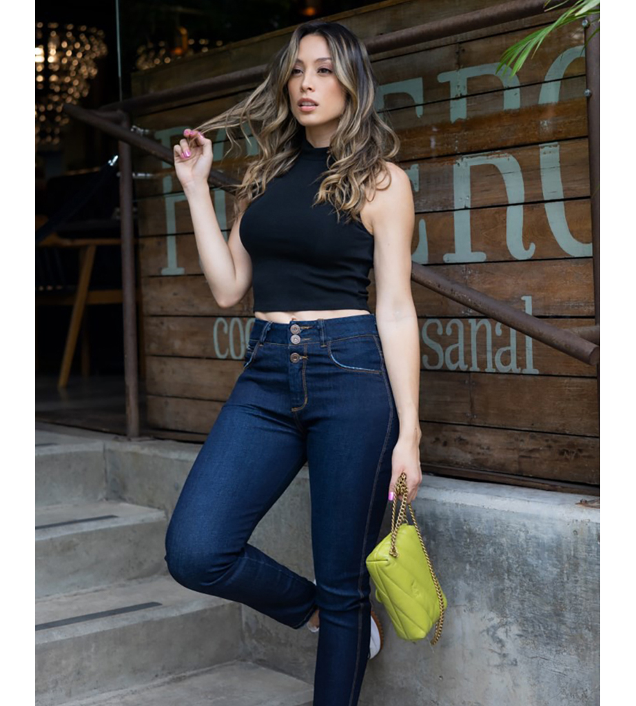 Jean 17002