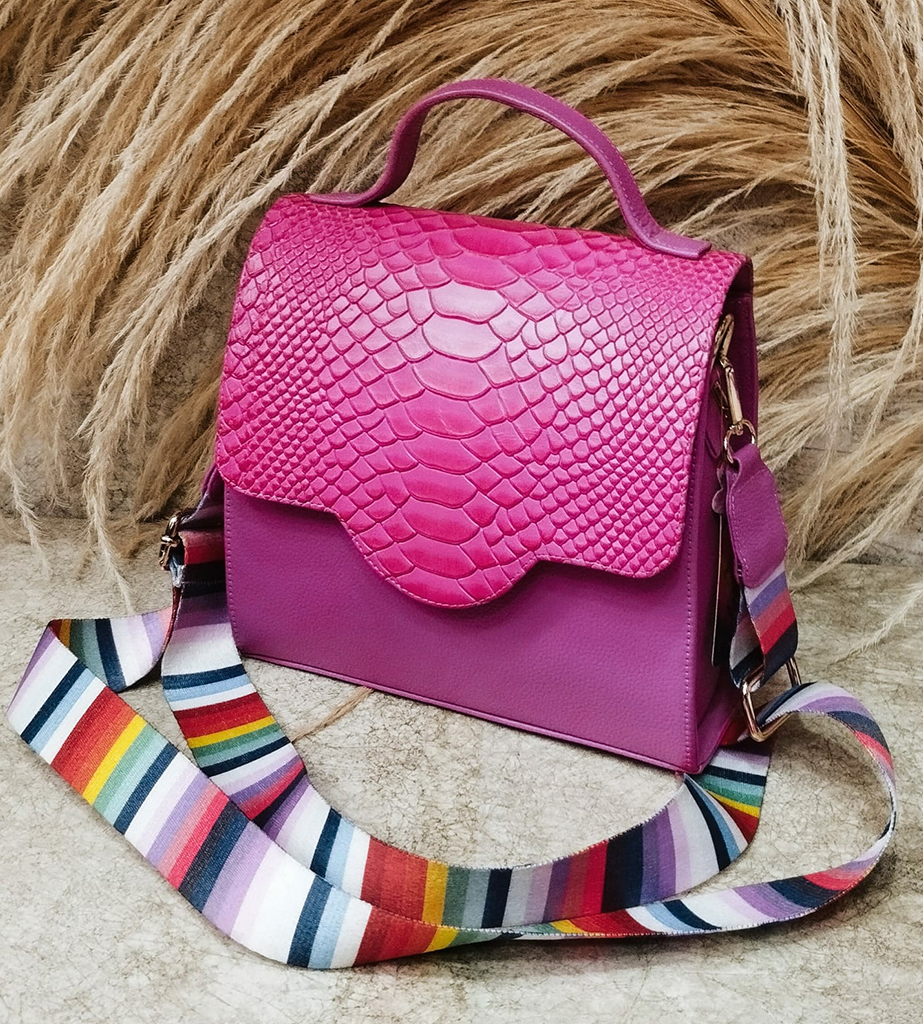 Bolso Flap solapa reata - Image 2