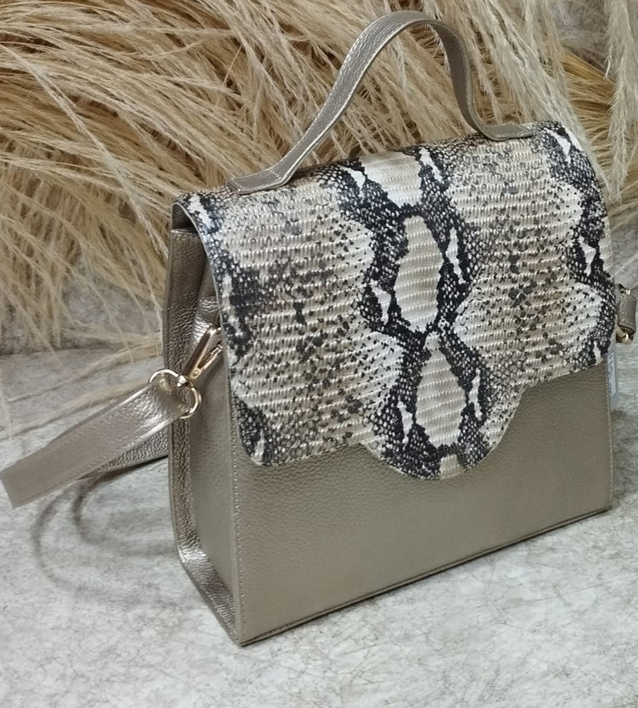 Bolso Flap solapa correa - Image 4