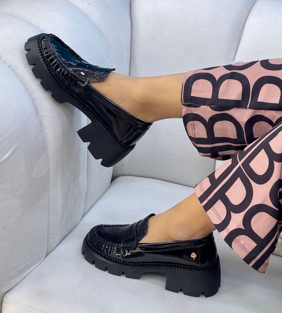 Mocasines negros