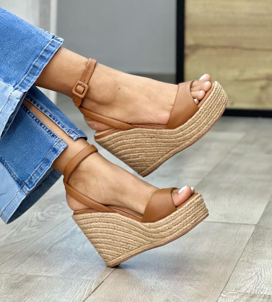 Sandalias plataforma yute hebilla