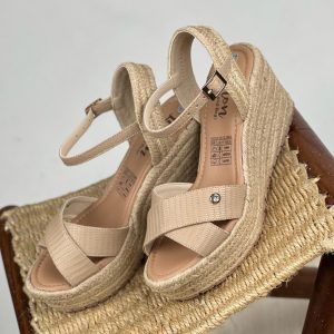 Sandalia plataforma yute beige